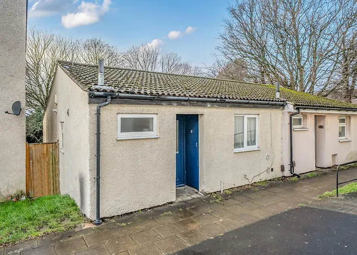 Bright 2-bed With Garden And Parking Tatil Evi *