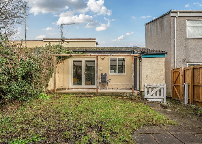 Bright 2-bed With Garden And Parking Tatil Evi Bristol